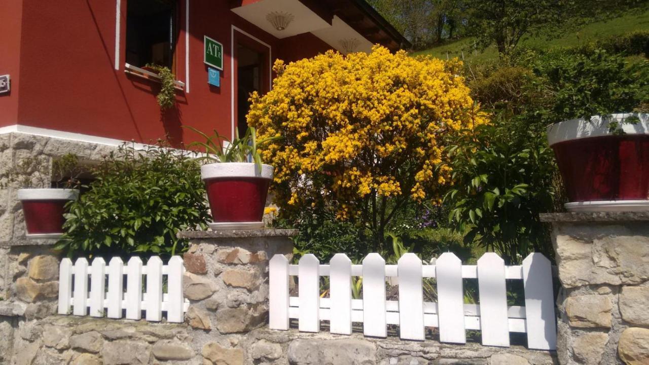 Apartamentos Huerta Carua I Y II Piloña Extérieur photo